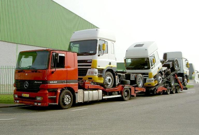 Сколько стоит транспортировать грузовик  из Астрахани в Москву